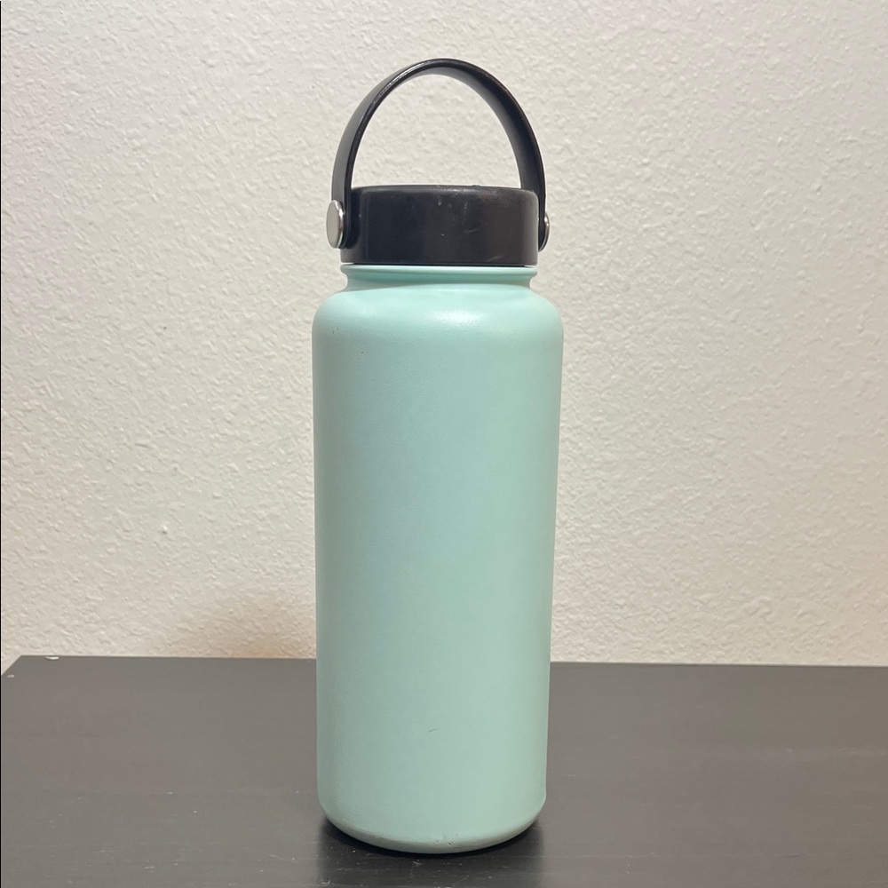 Simple Modern 32oz Summit Water Bottle - Seafoam insulated